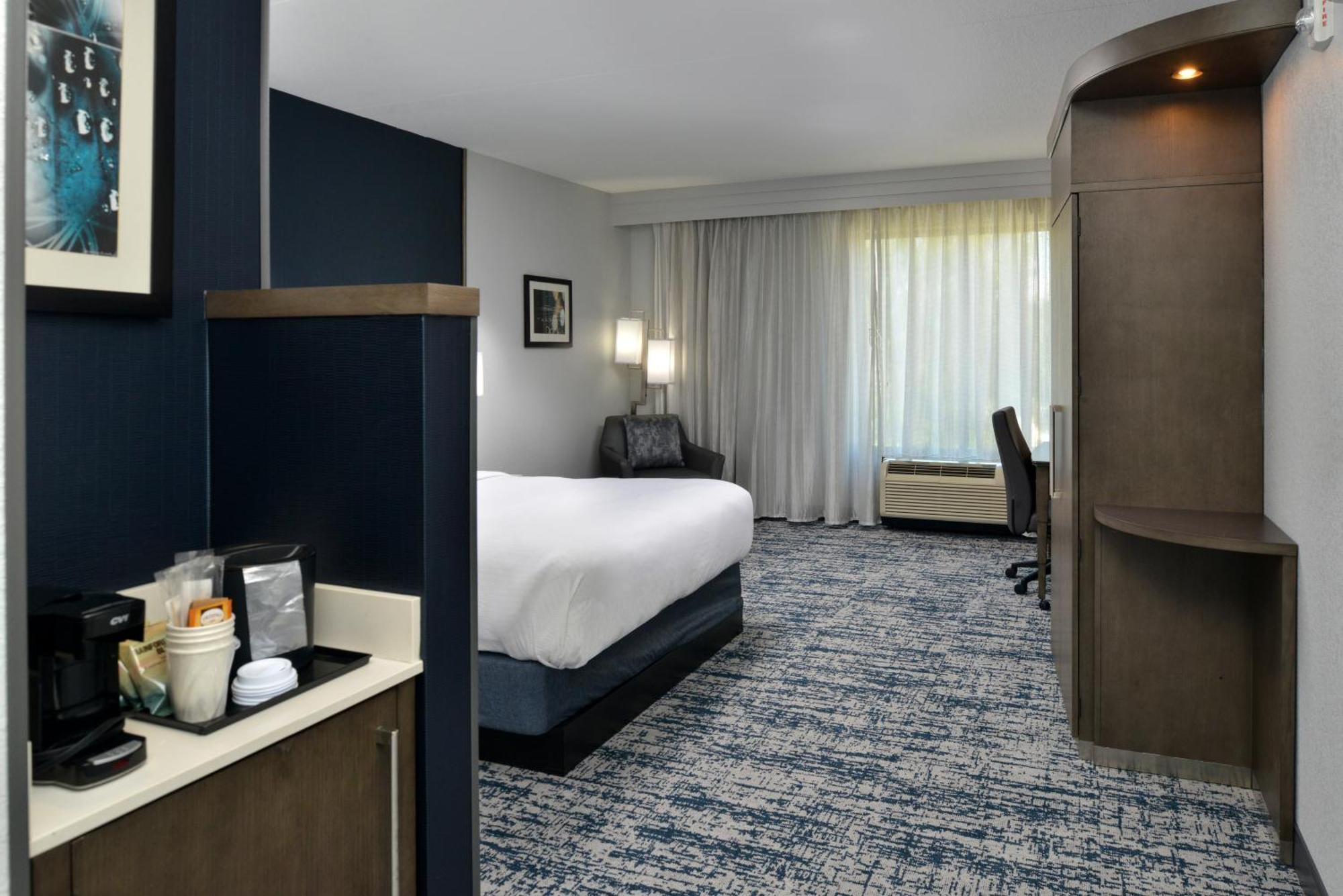 Hotel Courtyard By Marriott Wilmington Downtown/Historic District Exterior foto