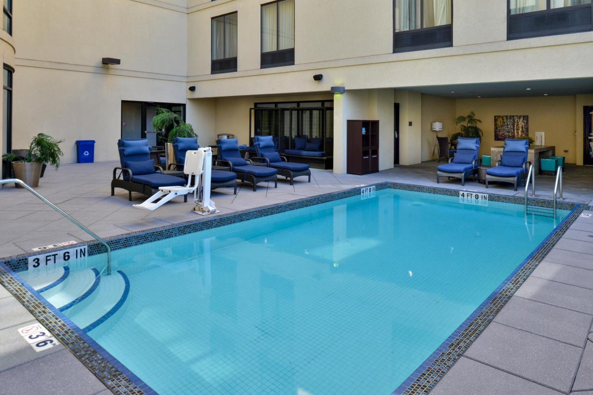 Hotel Courtyard By Marriott Wilmington Downtown/Historic District Exterior foto