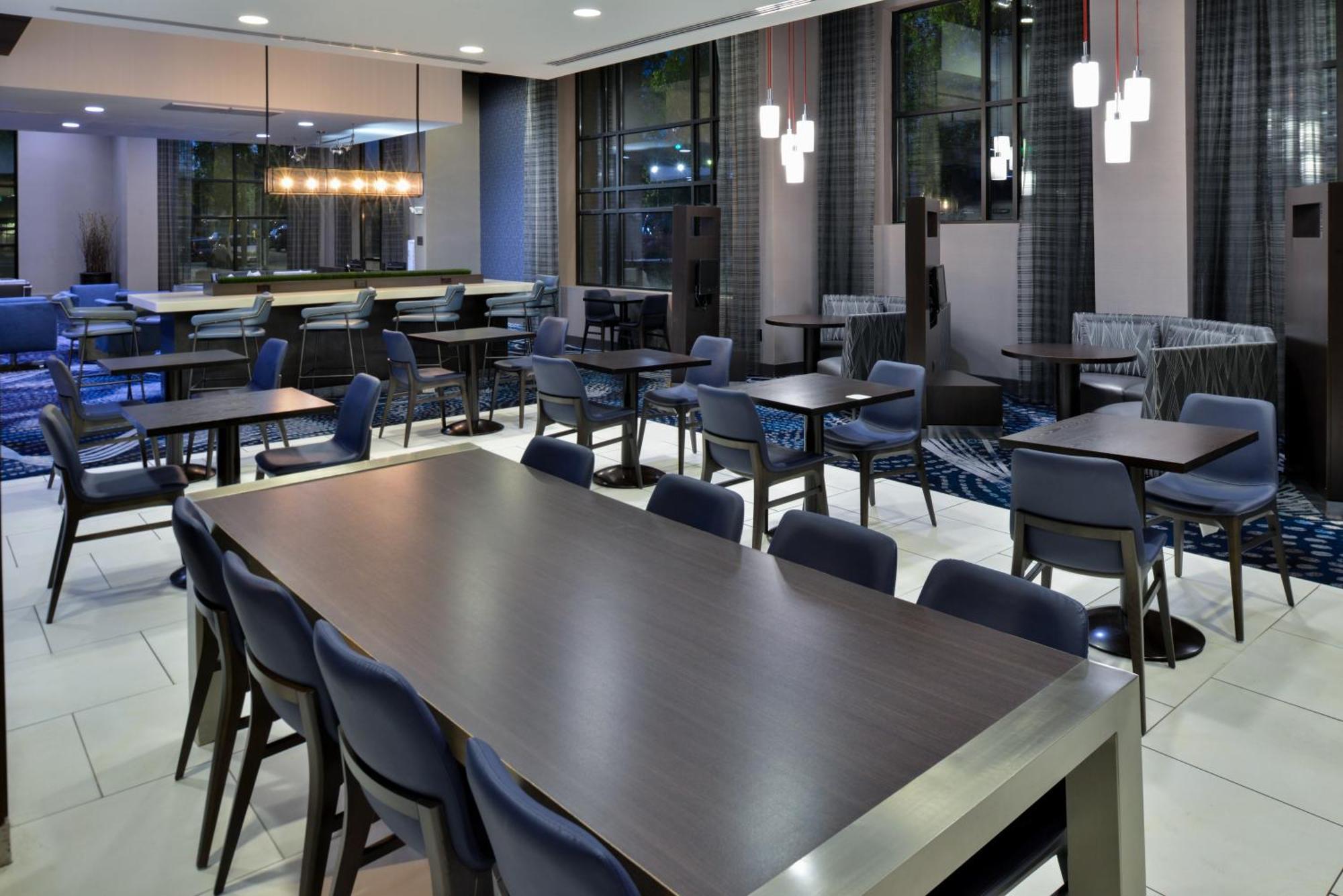 Hotel Courtyard By Marriott Wilmington Downtown/Historic District Exterior foto